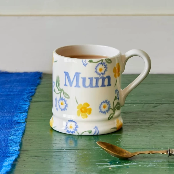 Buttercup & Daisies Mum Mug