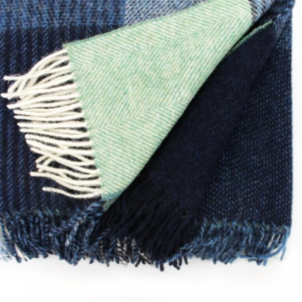 Camden Pure New Wool Throw - Blue