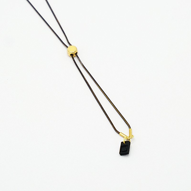 Vibe Wave Circle Fascia Necklace
