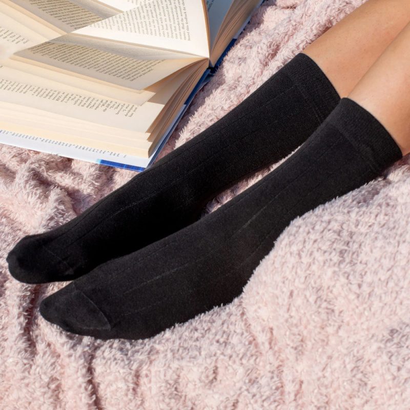 Indulgent Cashmere Women's Socks Black