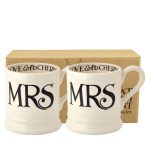 Black Toast Mrs & Mrs 1/2 Pint Mugs Set Of 2